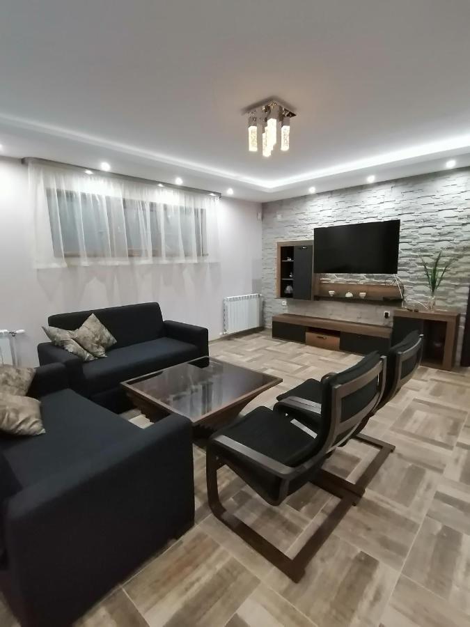 Къща За Гости Радост Guest House Radost Razlık Dış mekan fotoğraf