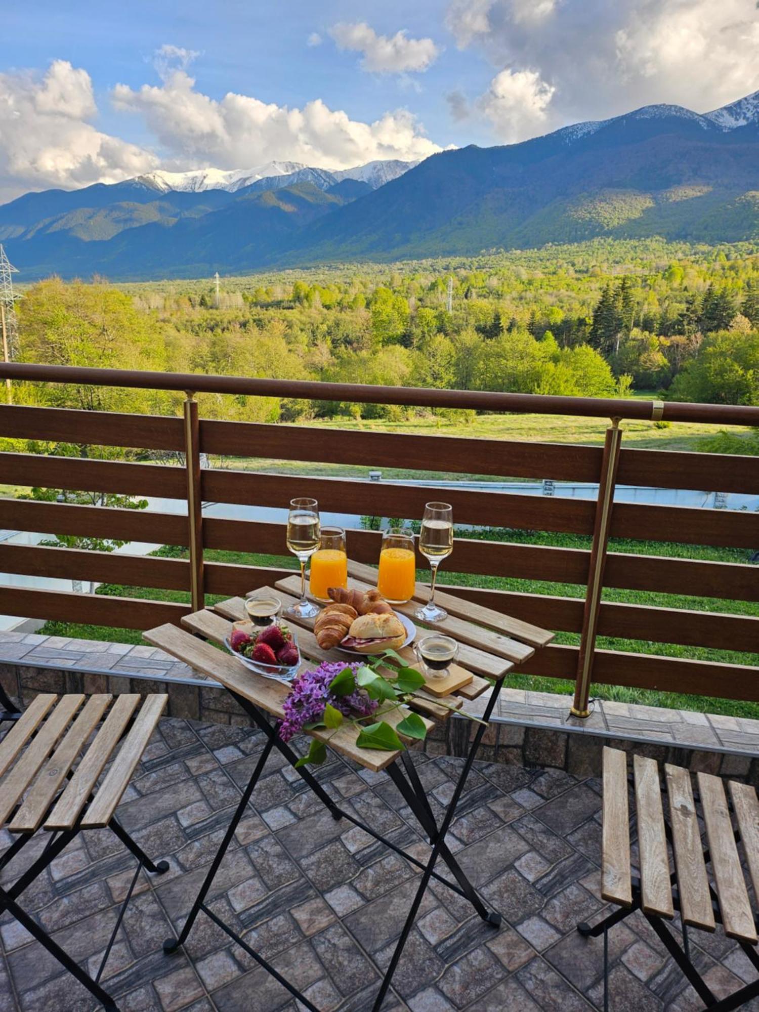 Къща За Гости Радост Guest House Radost Razlık Dış mekan fotoğraf